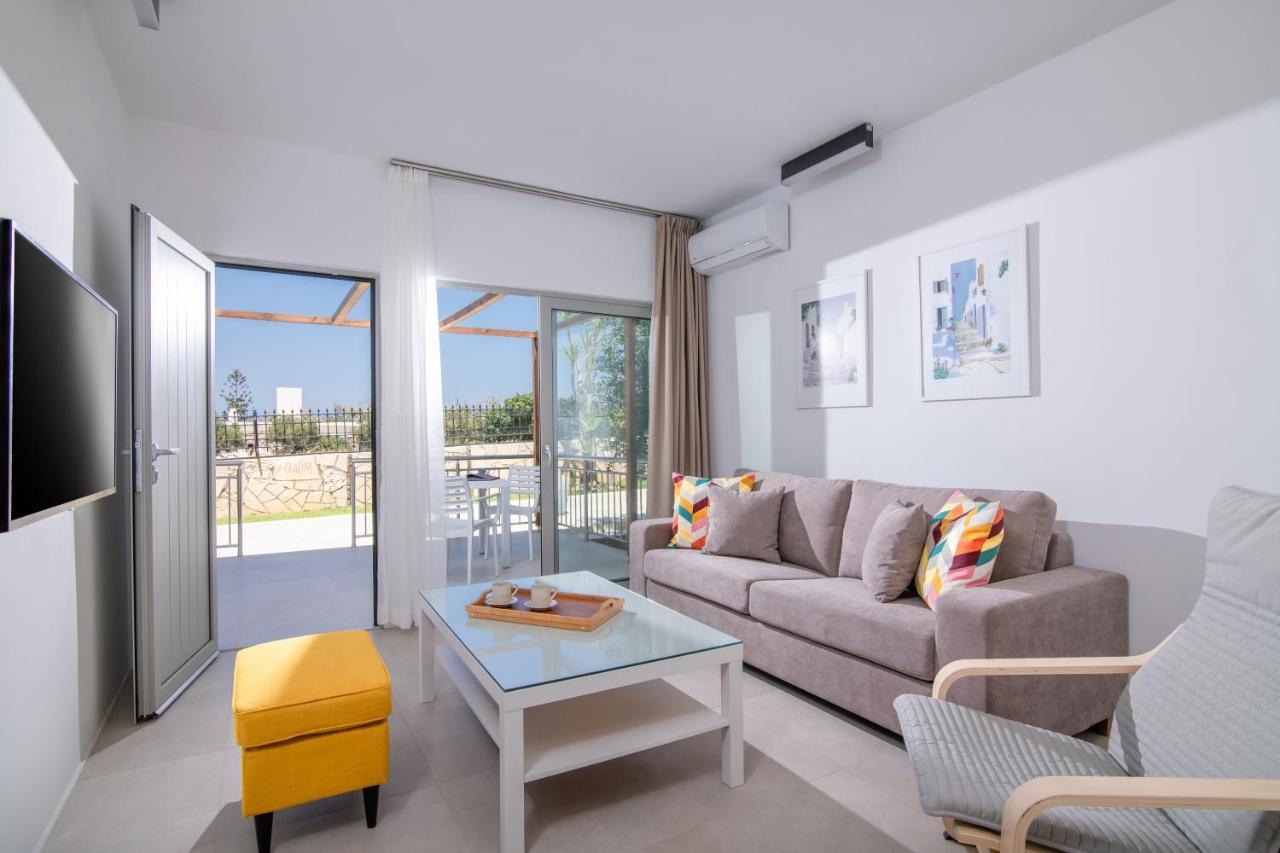 Ariadni Suites カルテロス エクステリア 写真