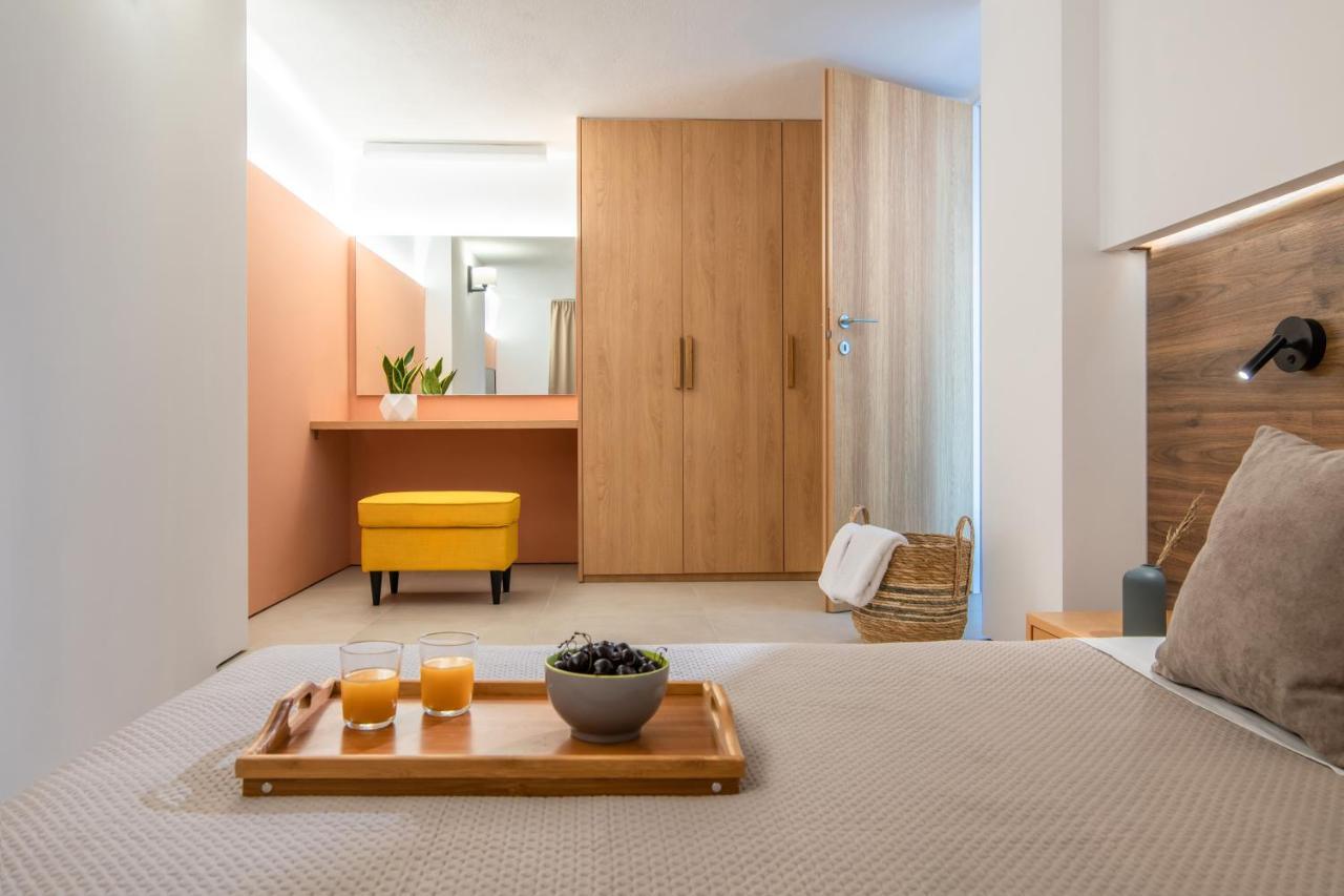 Ariadni Suites カルテロス エクステリア 写真